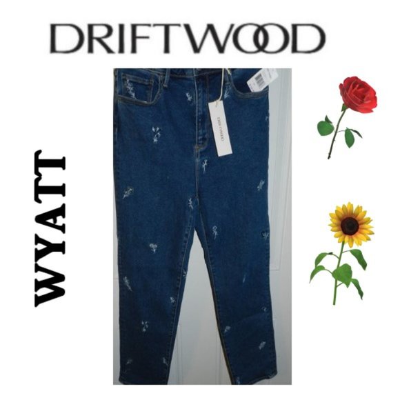 NWT! DRIFTWOOD Wyatt Straight Leg Crop Jeans! - Picture 1 of 16
